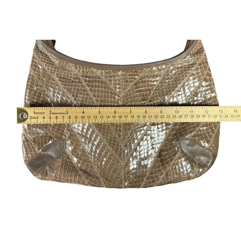 Vintage Venetto Purse Handbag Beige Leather Snake Skin Zip Closure Rare Classic